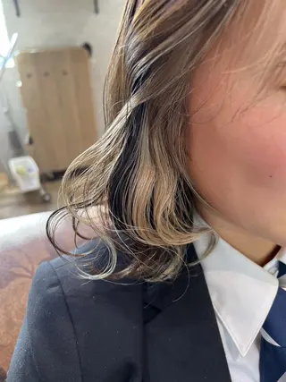 ミディアム カラー アティリー 西梅田のヘアスタイル