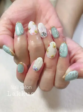 ネイル Lakkus T－Mのネイルデザイン