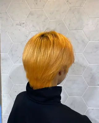 ミディアム メンズ そうや🐺ブリーチ/ デザインカラーのヘアスタイル