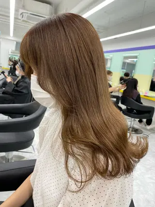 セミロング カラー パーマ ヘアアレンジ ネイル マツエク・マツパ アイブロウ linette所属・🐩推し活🐩 FUTABA🍒のヘアスタイル