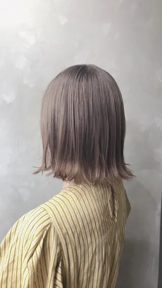 ショート カラー 梅田美容室 山崎海波のヘアスタイル