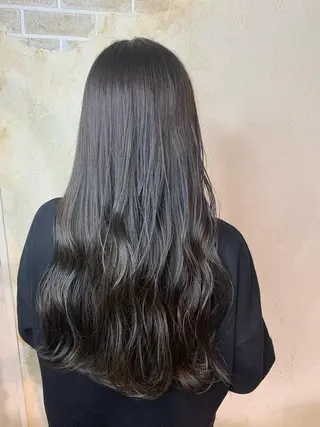 ロング カラー 髪質改善色素改善特化 keiのヘアスタイル