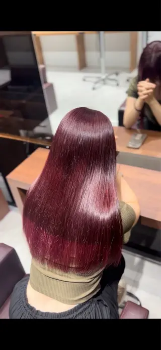 カラー 佐藤 優希のヘアスタイル