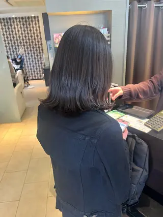 ミディアム カラー 田中 月菜のヘアスタイル