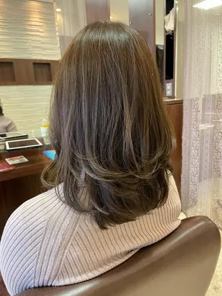 セミロング カラー ブランシェ小幡駅前店 森樹のヘアスタイル