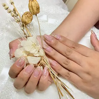 ネイル Elsias 詩織のマツエク・マツパデザイン