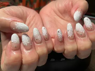 ネイル M. KOTOMIのネイルデザイン