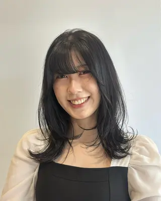ロング カラー 透明感カラー/ くびれヘア/ユウユのヘアスタイル