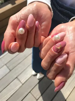 ネイル eclale nのネイルデザイン