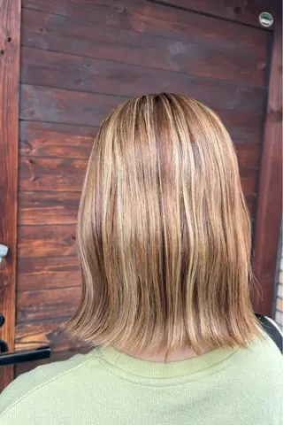 ミディアム カラー goen hair lounge（ゴエン）所属・米村（北岡）慶子 お店変わりました！のヘアスタイル