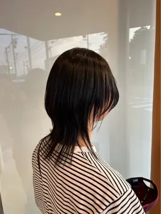 セミロング 美容室HUE【ヒュー】所属・尾崎 ひなののヘアスタイル