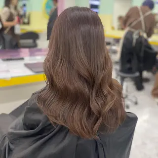 ロング カラー パーマ ヘアアレンジ メンズ キッズ ネイル マツエク・マツパ アイブロウ Lumo所属・💖横浜ブリーチなし 💖MIHOのヘアスタイル