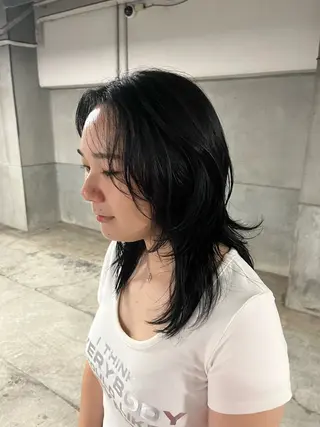 セミロング riko／ SYS by fitのヘアスタイル