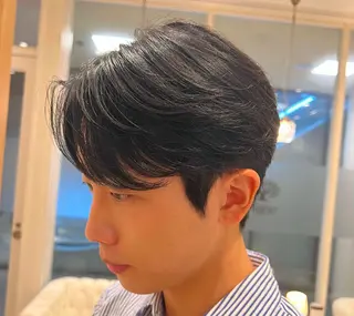 メンズ 🚨メンズ曲がる 縮毛矯正りおん🚨のヘアスタイル