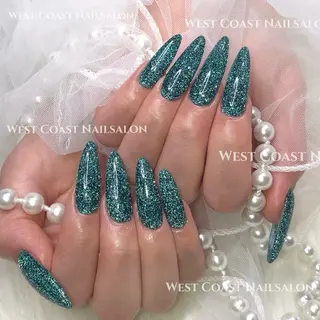 ネイル リボン、ガーリー パーツ放題専門店のネイルデザイン