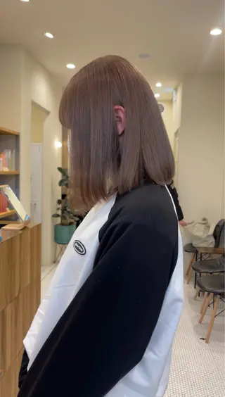 ミディアム カラー レイヤーカット🫧 🎀Tomoka🎀のヘアスタイル