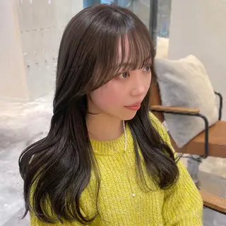 カラー 𐙚mareka/ 顔周り/透明感カラーのヘアスタイル