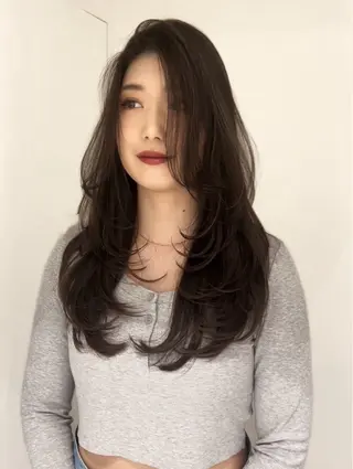 ロング 🫧小顔レイヤー JILBLAN 涼のヘアスタイル