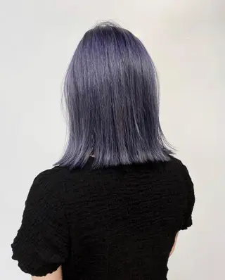 ミディアム カラー ツガミ リナのヘアスタイル