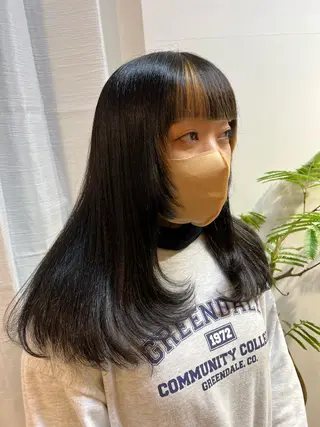 ロング カラー 中井 一葉のヘアスタイル