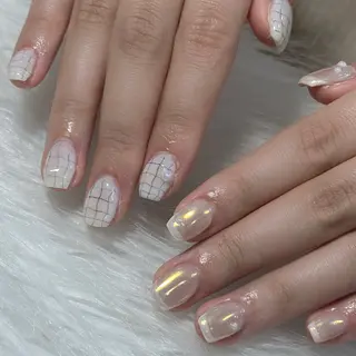 ネイル LAVISH nanamiのネイルデザイン