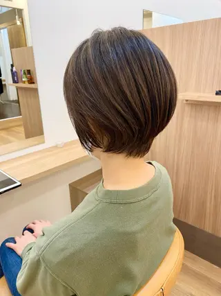 ショート 林 瑠夏のヘアスタイル