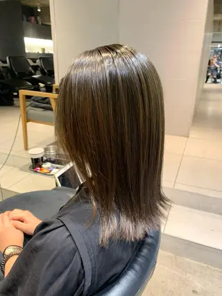ミディアム カラー 🌈艶髪/髪質改善 新宿itouのヘアスタイル