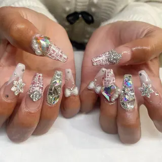 ネイル 💎🐰 saki. m 🐰💎のネイルデザイン