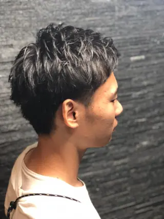 メンズ プレミアムバーバー銀座所属・河西 澪花12/6御茶ノ水のヘアスタイル