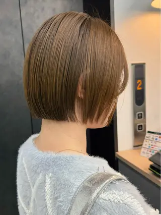ショート 切りっぱなしボブ/ 小顔ボブNANAのヘアスタイル