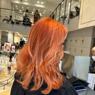 カラー 李 文のヘアスタイル