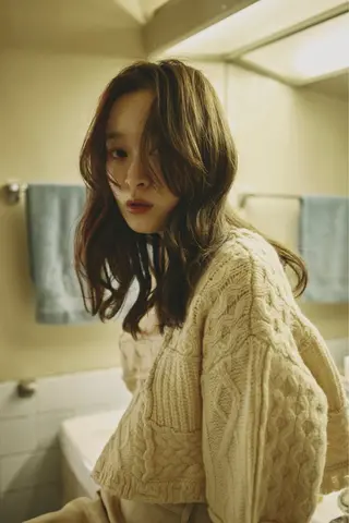 セミロング カラー タナベ リオのヘアスタイル