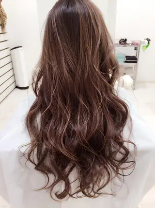 ロング カラー 岡崎/髪質改善/ ハイトーン/鈴木進のヘアスタイル