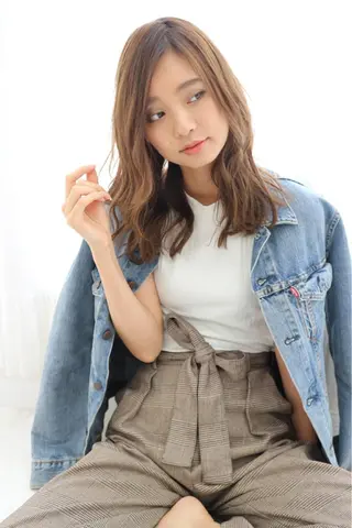 セミロング Reve Resort池袋のヘアスタイル
