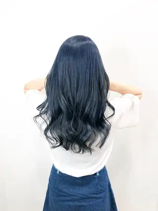 ロング カラー  渡部 妃月のヘアスタイル