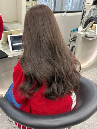 セミロング カラー ヘアアレンジ ふみか🎀 ブリーチなしカラーのヘアスタイル