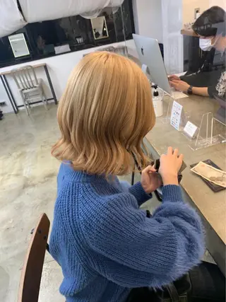 ミディアム カラー 🦄垢抜けボブ特化× 暖色カラー未来🦄のヘアスタイル