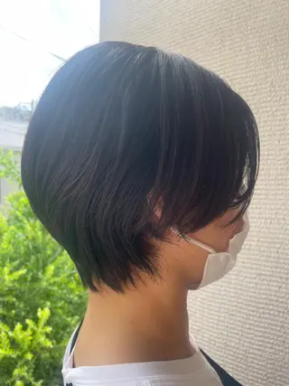 ショート 庭山 理沙のヘアスタイル