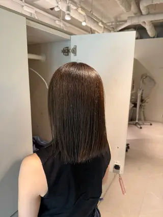 カラー momb所属・杉浦 姫菜のヘアスタイル