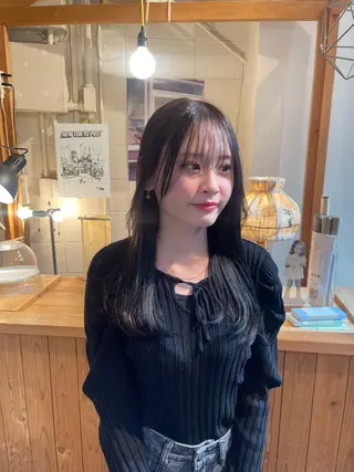 ロング アラマキ フウカのヘアスタイル