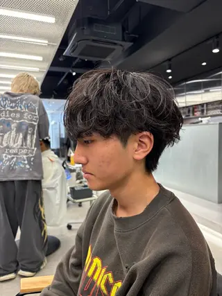 ショート パーマ メンズ シャドウパーマ/ ルーズパーマ/メンズのヘアスタイル