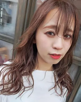 ロング カラー grow上野御徒町【グロウ】所属・ブリーチ・ハイトーン 特化🎉内山のヘアスタイル