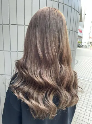 ロング カラー Zina天王寺 CHIAKIのヘアスタイル