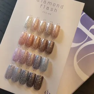 ネイル Éva nail salon所属・Éva MARIのネイルデザイン