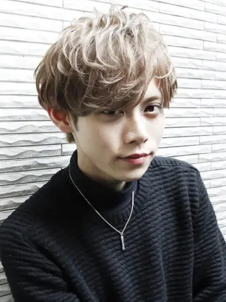 ショート カラー メンズ メンズパーマ特化🏆 宮崎健人✨️のヘアスタイル