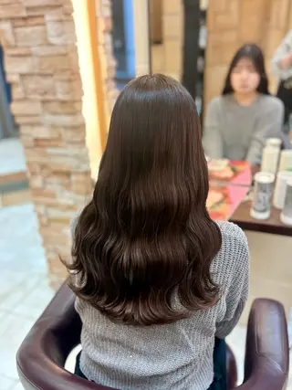 ロング 🎀透明感カラー 🐈ナズナのヘアスタイル