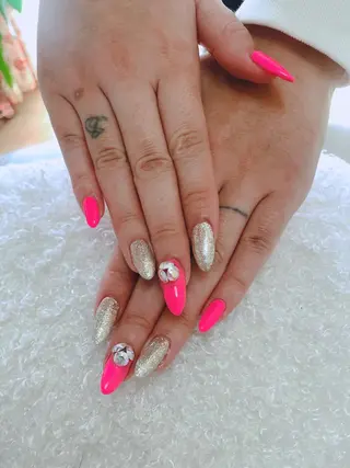 ネイル NAILWISH所属・橋本 千智のネイルデザイン