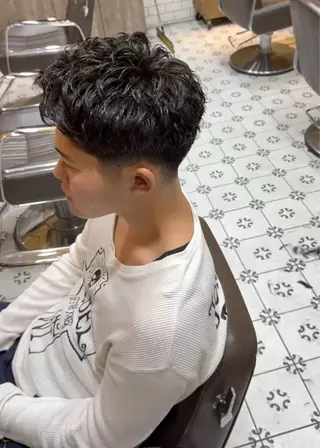 メンズ メンズ/フェード /バーバースタイルのヘアスタイル