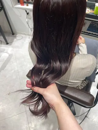 ロング カラー イヌマル アユ / Fier umedaのヘアスタイル