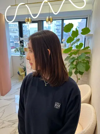 ミディアム 佐合 梨花 / eau〈オー〉のヘアスタイル